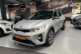 Kia Stonic 1.0 T-GDi ExecutiveLine / Camera / Navigatie