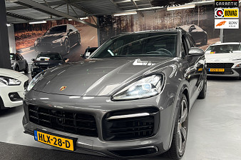 Porsche Cayenne 3.0 E-Hybrid / Panorama / Sport
