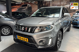 Suzuki Vitara 1.0 Boosterjet Stijl / Camera / Panorama Dak