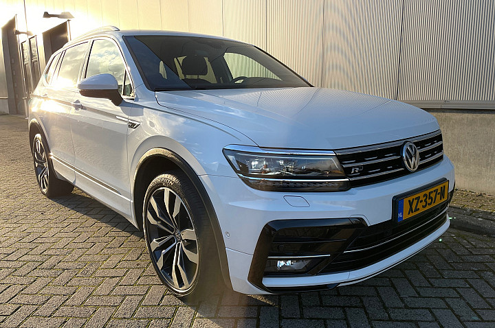 Volkswagen Tiguan Allspace 1.5 TSI Highline R-Line 7 Persoons / Camera