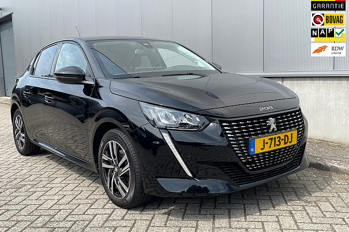Peugeot 208 1.2 PureTech Allure / Automaat / Navigatie