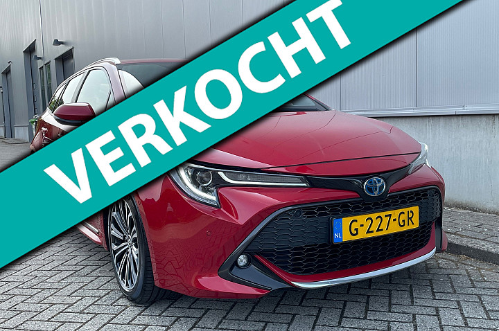 Toyota Corolla Touring Sports 1.8 Hybrid Business Intro / Camera / Navigatie (Verkocht)
