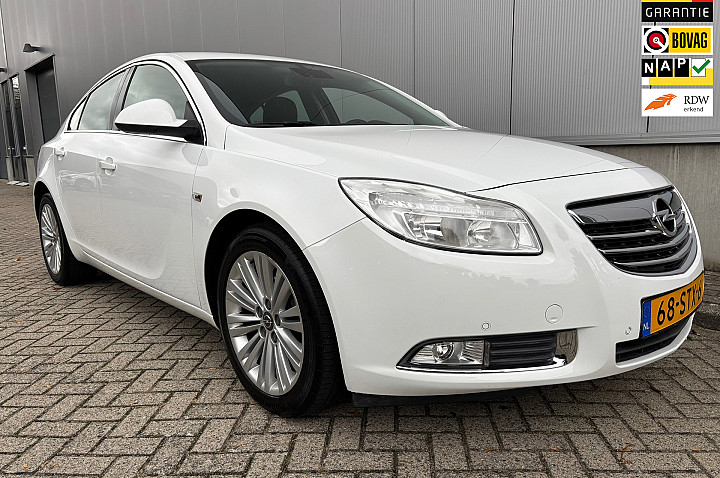 Opel Insignia 1.4 Turbo EcoFLEX Business Edition / Trekhaak / Navigatie