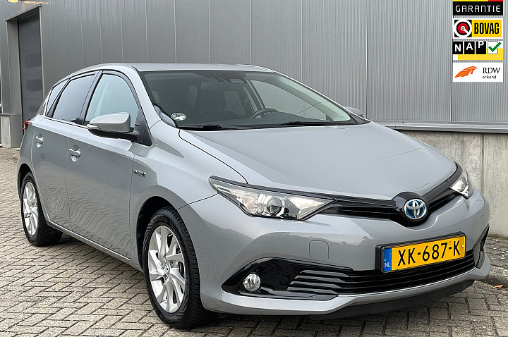 Toyota Auris 1.8 Hybrid Energy Plus / Navigatie / Trekhaak