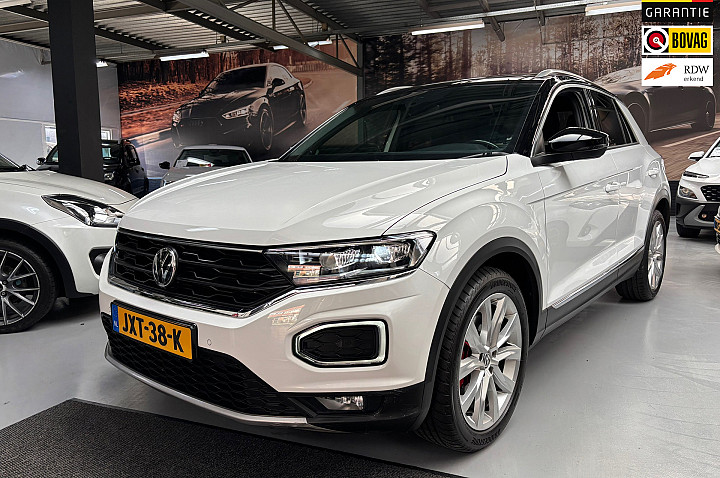 Volkswagen T-Roc 1.5 TSI Sport / Camera / Panorama Dak