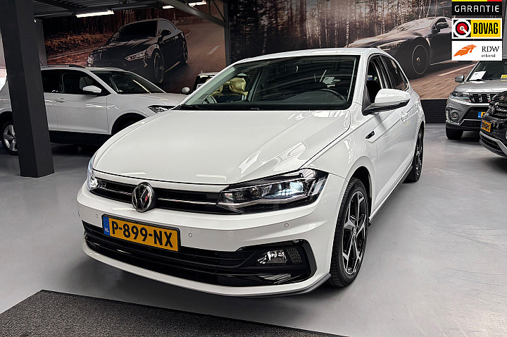 Volkswagen Polo 1.0 TSI Highline Business R / Carplay